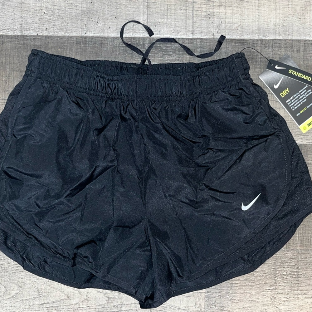 Nike Womens Tempo Dri-Fit Lined Running 3” Standard Fit Shorts Small NWT